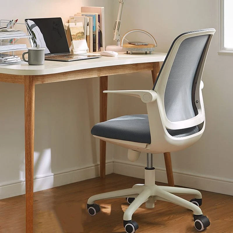 Chaise de luxe avec dossier respirant AirGrid, accoudoirs fixes, chaise de bureau à cadre blanc Clearhalo