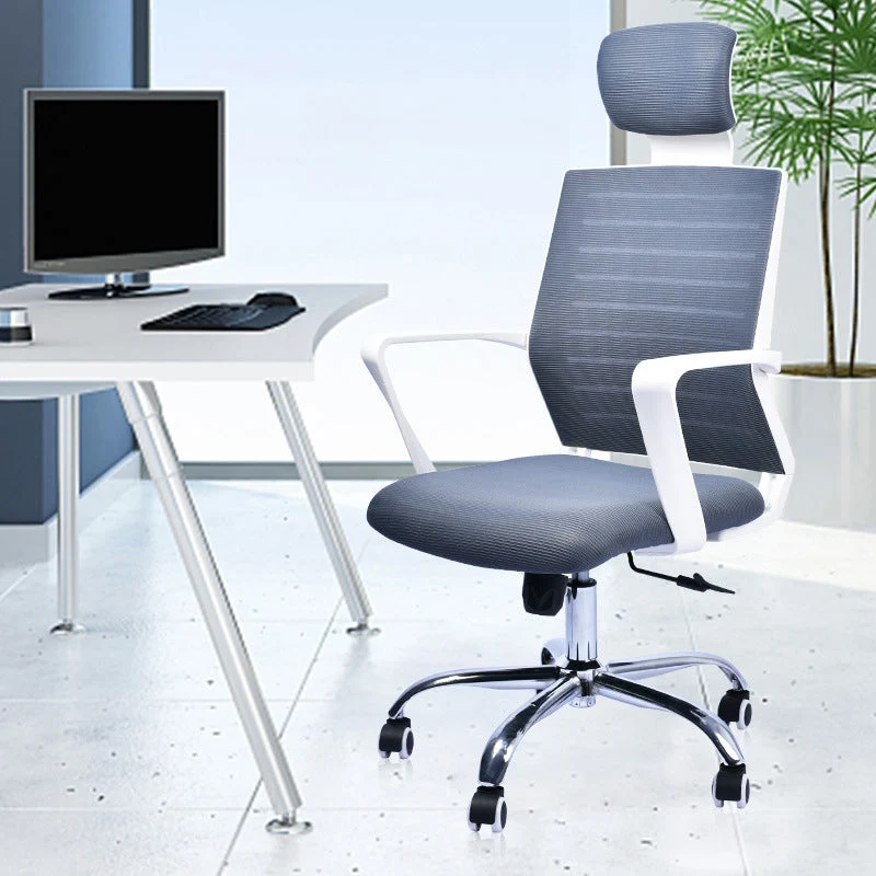 Chaise pivotante contemporaine Fauteuil de travail en microfibre avec roulettes Clearhalo