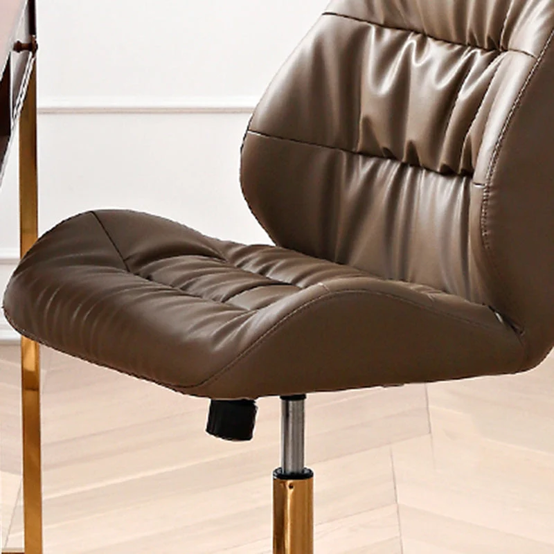 Chaise pivotante touffetée contemporaine Chaise de bureau en simili cuir à dossier moyen Clearhalo