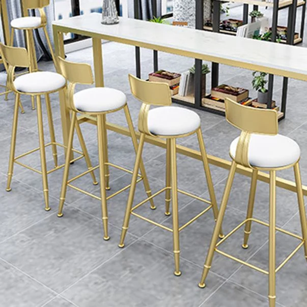 Glam Pub Table Set 1/2/4 pièces table de bar en faux marbre avec tabourets sans dossier Clearhalo