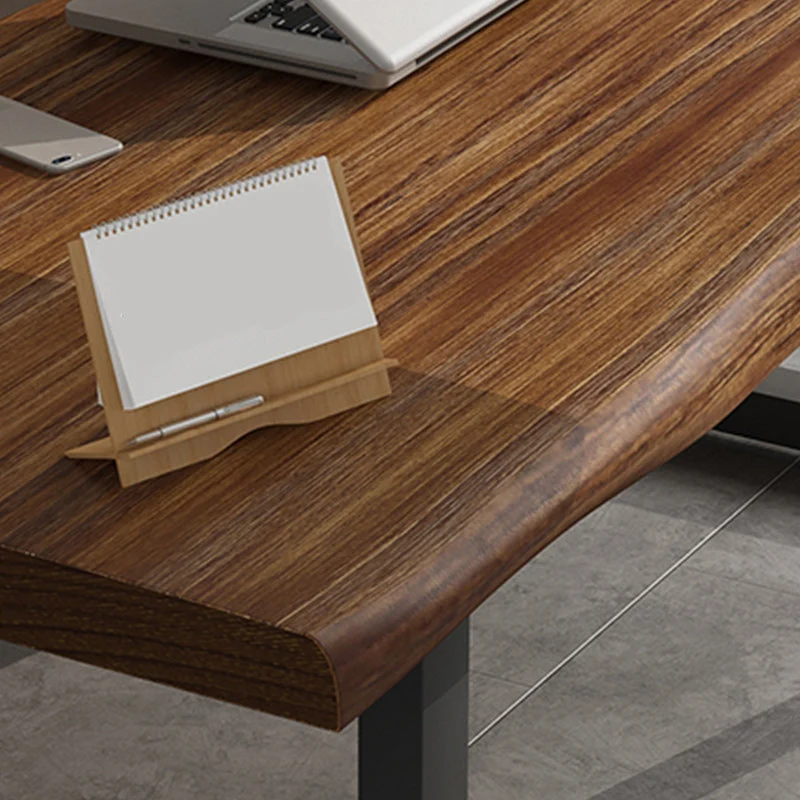 Table de bureau de forme libre, bureau industriel avec base Seld Clearhalo