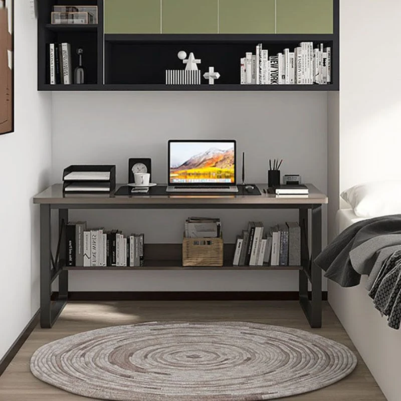 Table de bureau rectangulaire en bois et acier, bureau industriel avec étagère Clearhalo