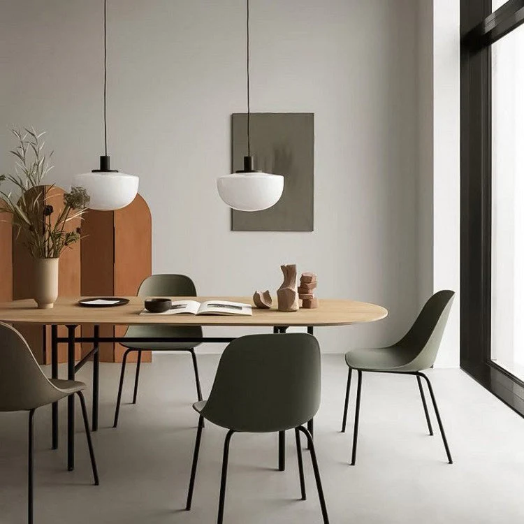 Table ovale en bois massif, pieds industriels en métal noir pour bureau Clearhalo