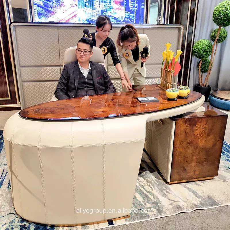 Ensemble de bureau de luxe avec table et bureau de direction