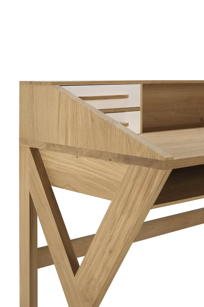Bureau Ethnicraft - Origami