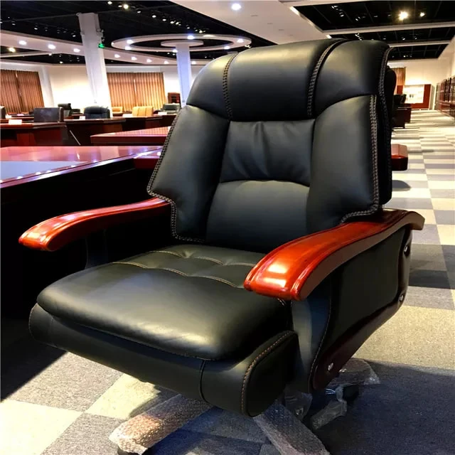 Fauteuil de bureau en cuir véritable et bois massif, édition luxe