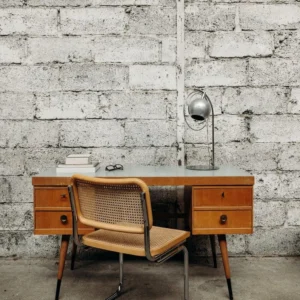 Yvan, le bureau en bois N°97 GauLeg