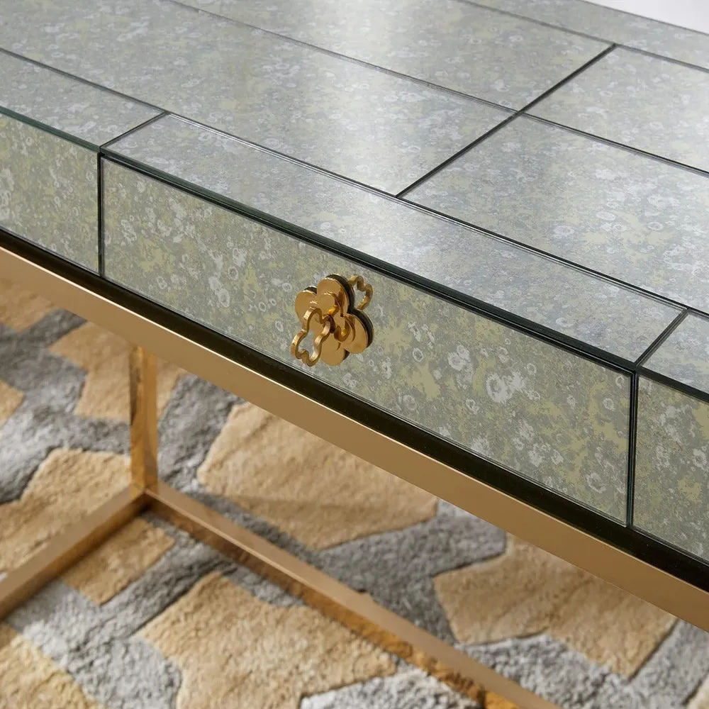Jonathan Adler Bureau Delphine