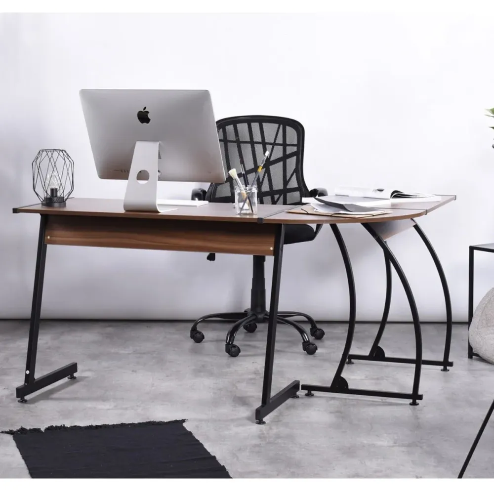 Arlette - Bureau d'ordinateur en forme de L avec cadre en métal Noir Magasins Hart | Hart Stores