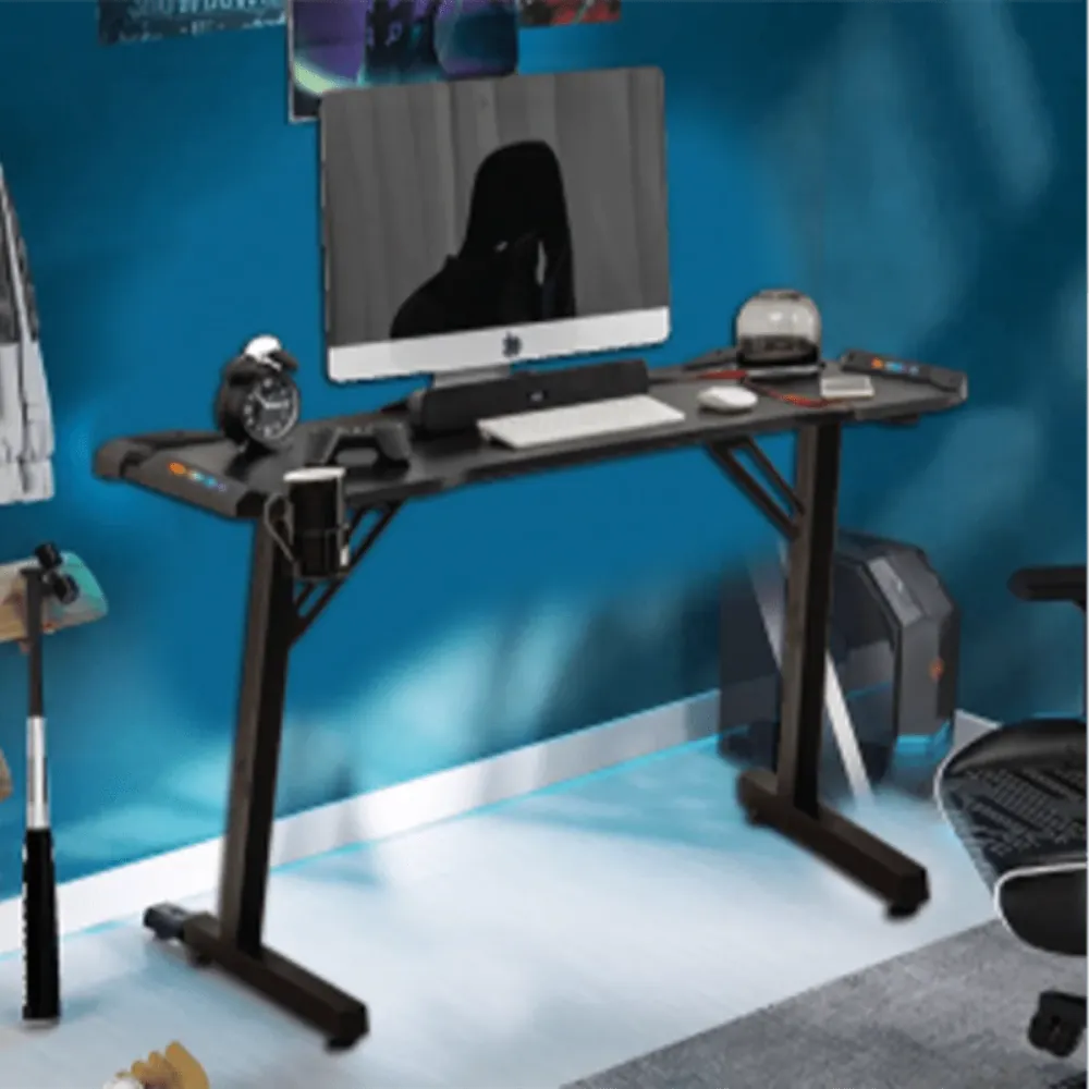 Atelier du Nord - Table de jeu pour ordinateur Magasins Hart | Hart Stores