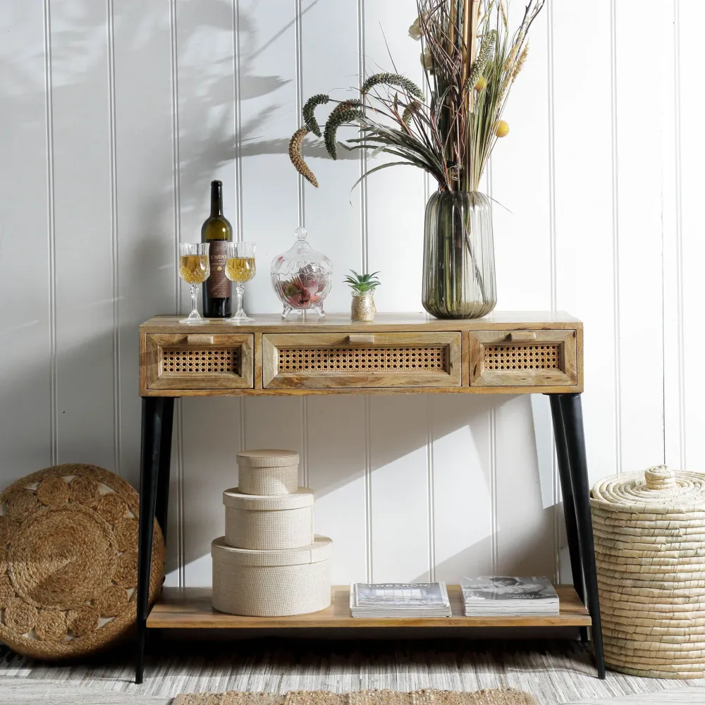 MANDOVI 3-DRAWER CONSOLE "NATURAL WOOD/RATTAN"