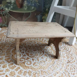 Repose pied ancien en bois