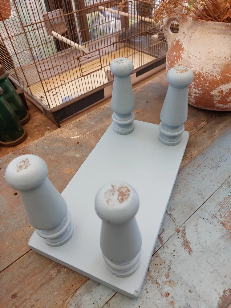 Repose pied ancien en bois