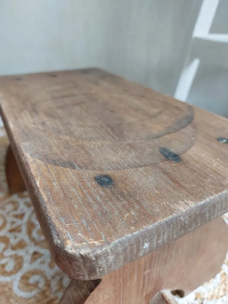 Repose pied en bois