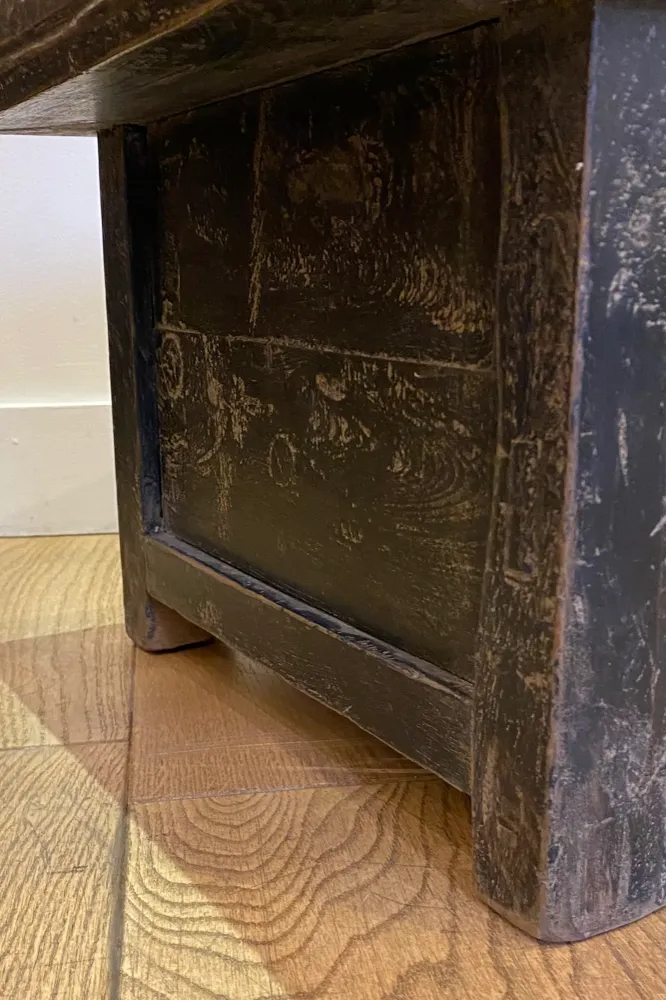Bureau d'écolier ancien Sandra Serraf Maison