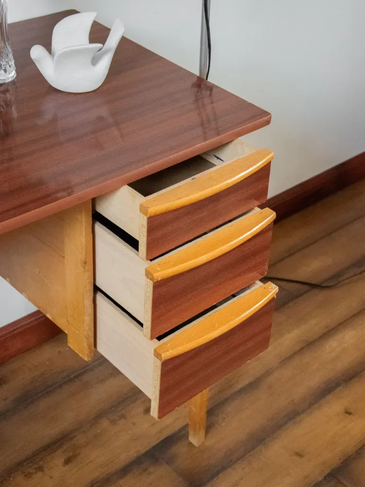 Yvan, le bureau en bois N°445 SarahNapo