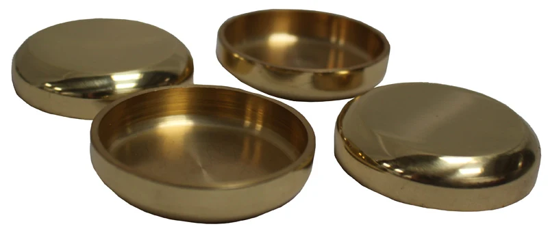 Tasses à roulettes en laiton poli