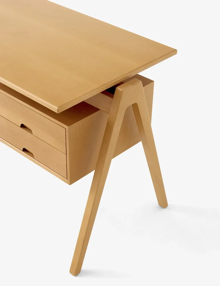 bureau daystak rd3 &Tradition