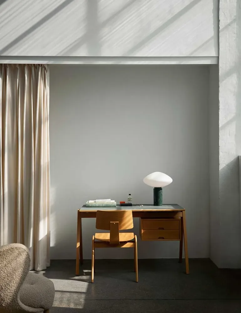 bureau daystak rd3 &Tradition