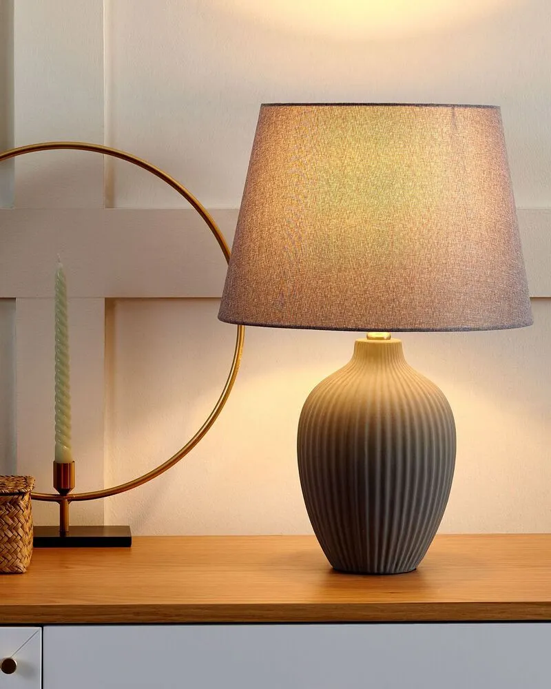 Lampe de chevet grise FERGUS pour Espace de Travail