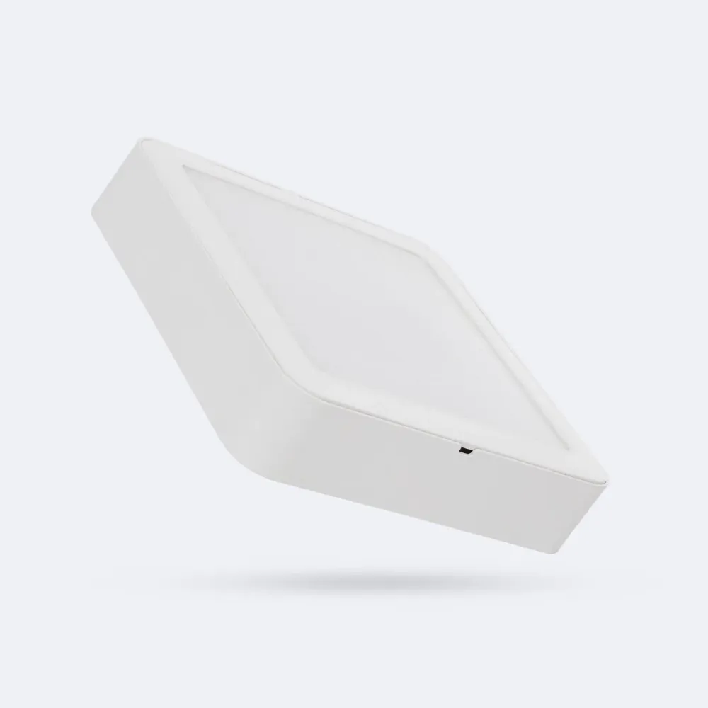 Lustre LED carré 6W format 120 par 120 mm