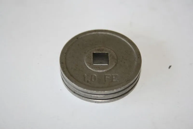 Rouleau d'alimentation ELMAG 10/12 mm (Ø extérieur 30 mm largeur 69 mm montage carré 6 mm) pour EUROMIG 160 (CEMO...
