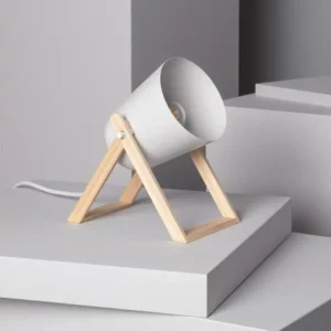 Iluzzia Lampe à Poser Métal Kiume ILUZZIA Blanc avec câble management