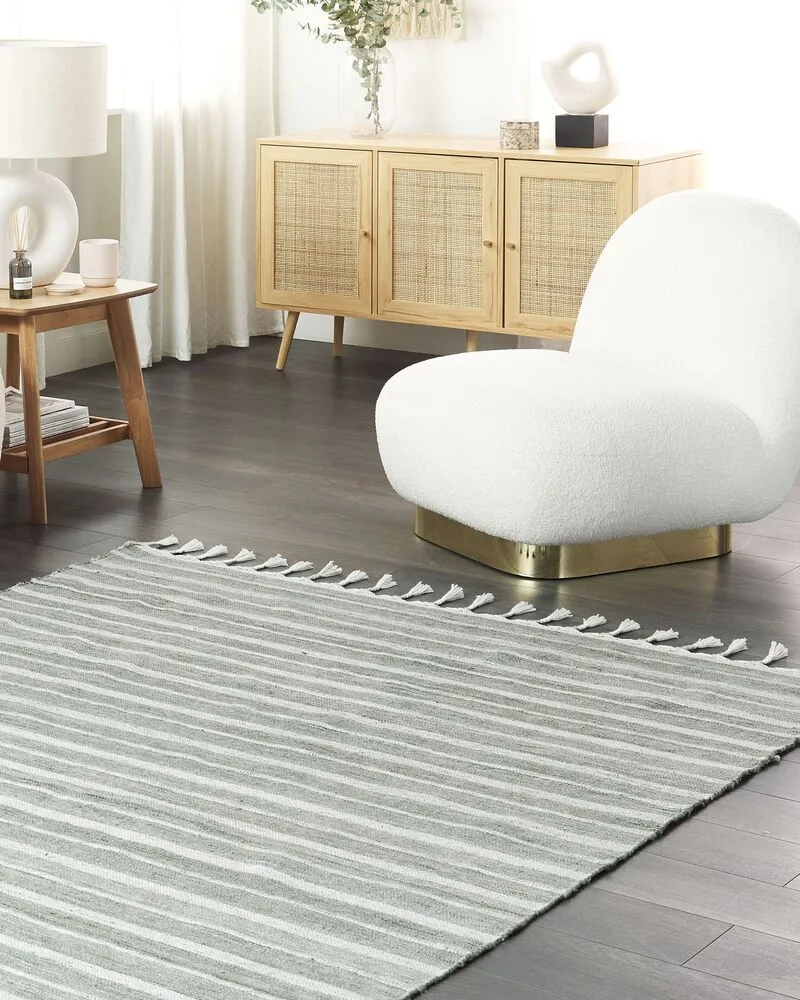 Vloerkleed synthetisch groen 160 x 230 cm BADEMLI