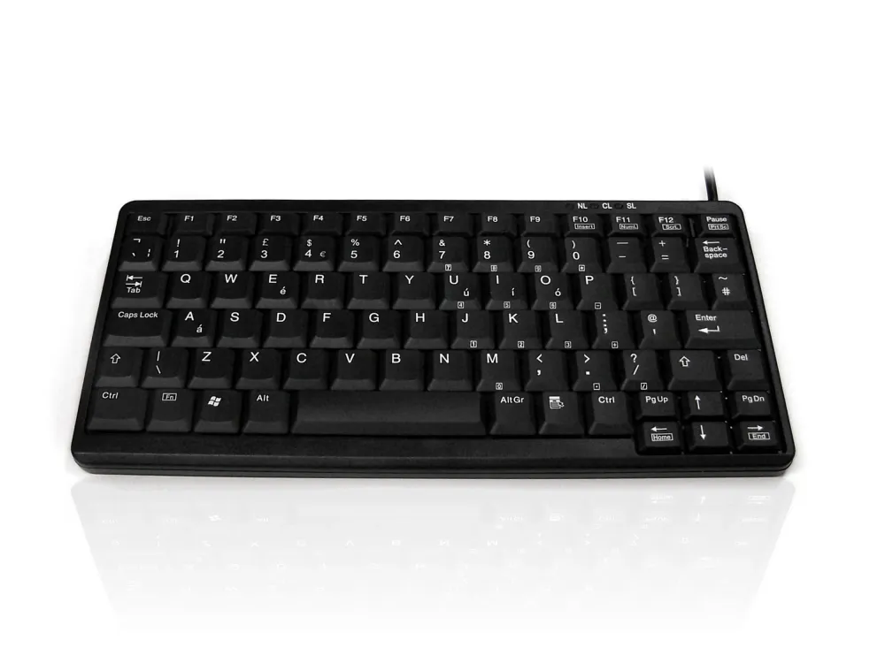 Accuratus K82A - Mini clavier à clé à ciseaux USB Premium - Anglais britannique