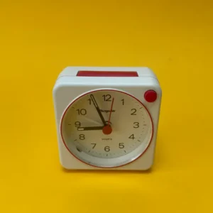 Mini réveil vintage plastique W.Germany