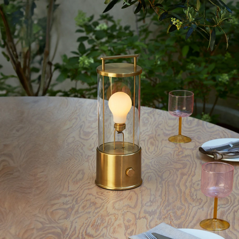 Tala lampe à table Muse, poser accumulateur, laiton massif, ampoule LED