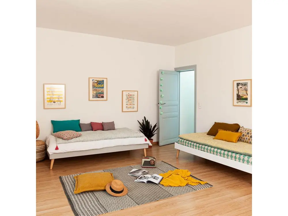 Lit 2 places avec pieds 120x190 cm bois massif blanc