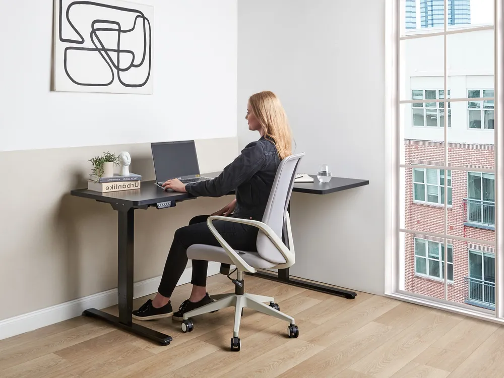 Verstelbaar bureau Elektrisch Rechterzijde Zwart DESTINES compatible avec la plupart des bureaux