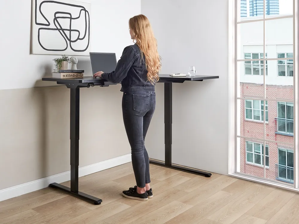 Verstelbaar bureau Elektrisch Rechterzijde Zwart DESTINES compatible avec la plupart des bureaux