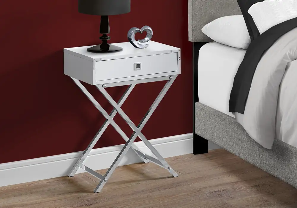 Table D'Appoint - 24"H / Blanc Brillant / Metal Chromé