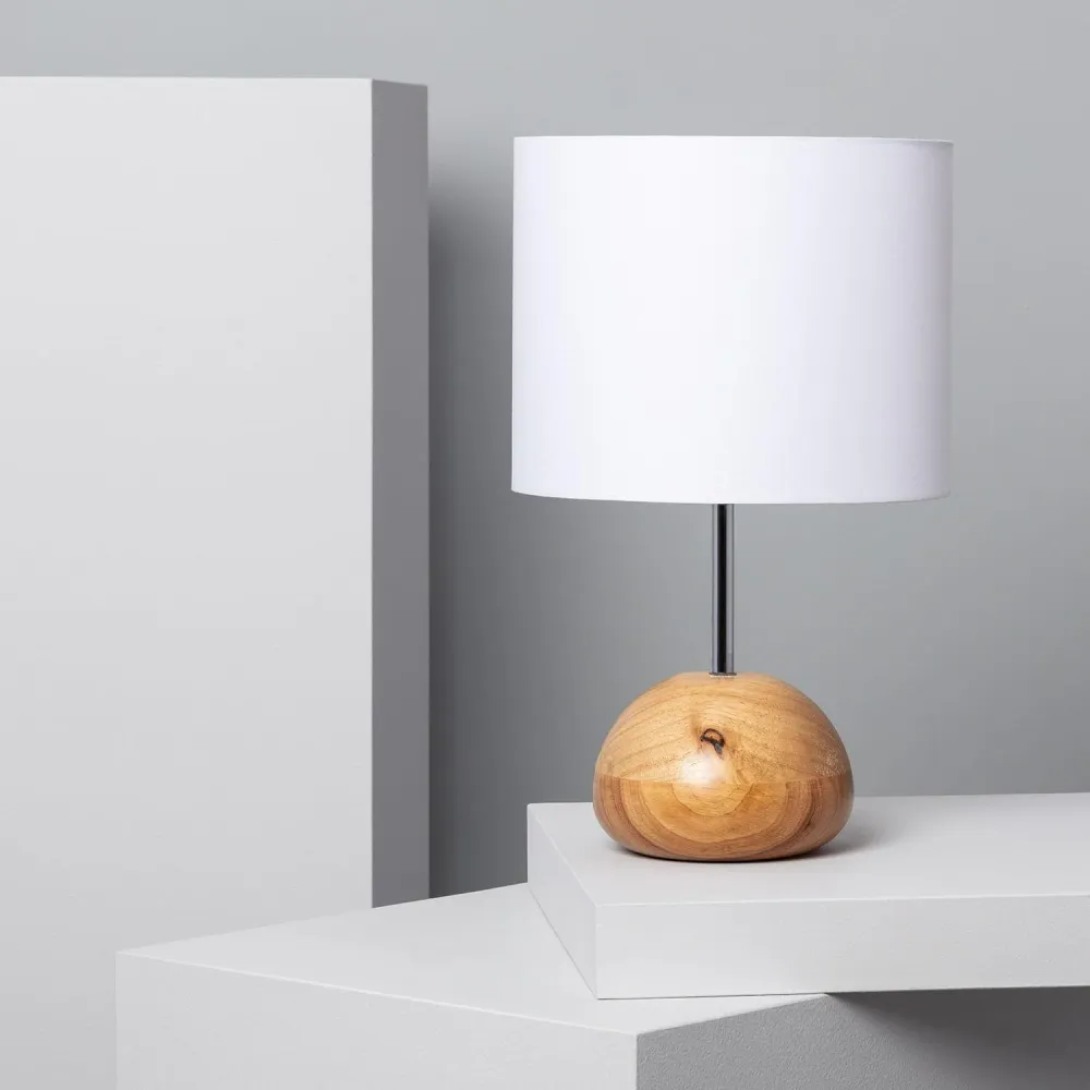 Lampe de table Gulbi à éclairage LED | Stable et robuste |