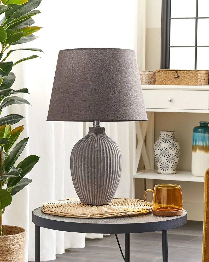 Lampe de table en céramique brune FERGUS - Hauteur Réglable