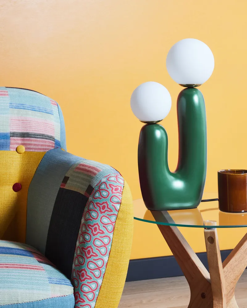 Table Lamp Vert êt TULUN avec plateau en chêne massif