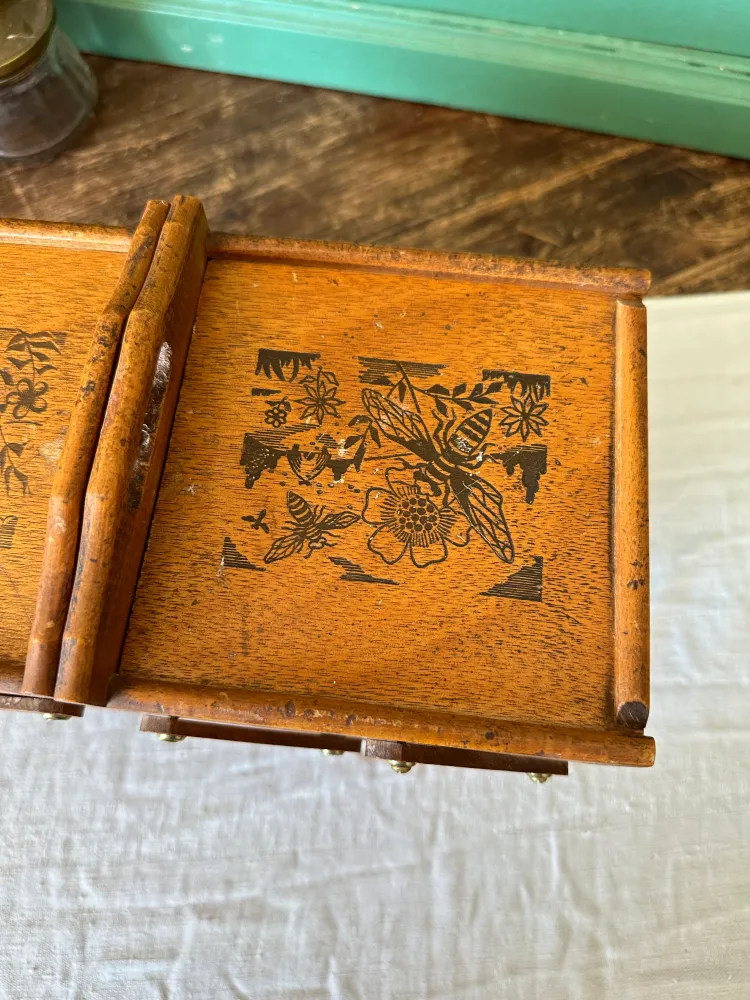 Bureau assis-debout Travailleuse de table en bois avec gravures décoratives
