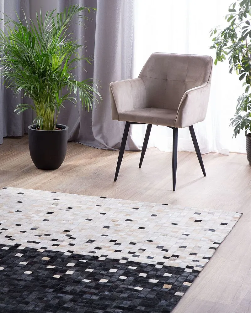 Tapis en cuir 160 x 230 cm noir et naturel ERFELEK